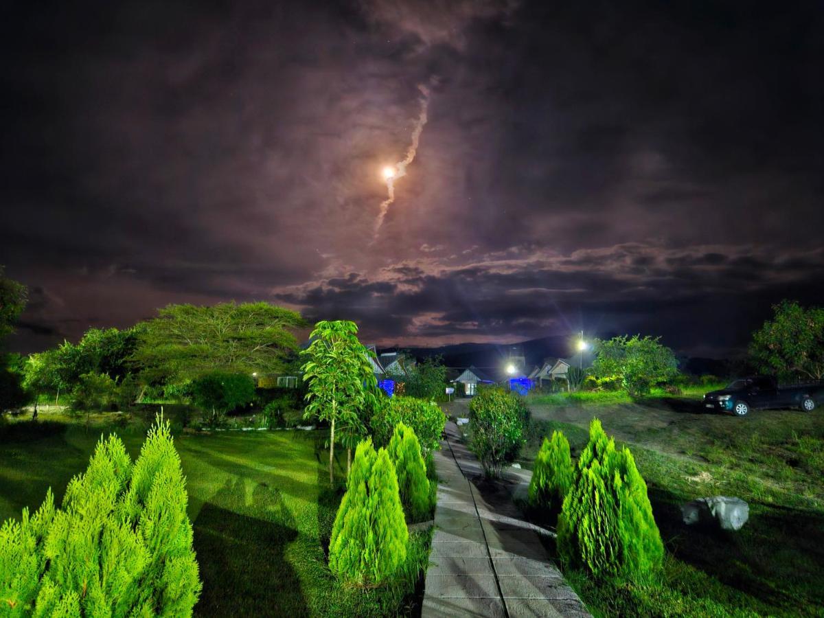 Victoria Sands Lodge Mbita Bagian luar foto
